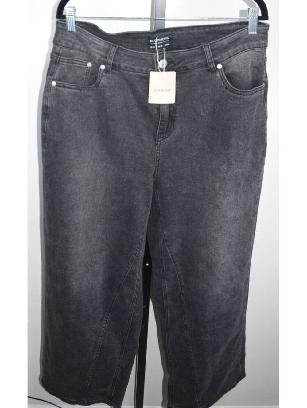 BloomChic Denim Jeans Womens 14 Black Gray Wash Wide Leg NWT Plus Size